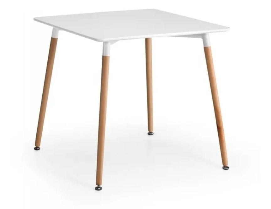 Mesa Cuadrada 4 patas 80 cm x 80 cm