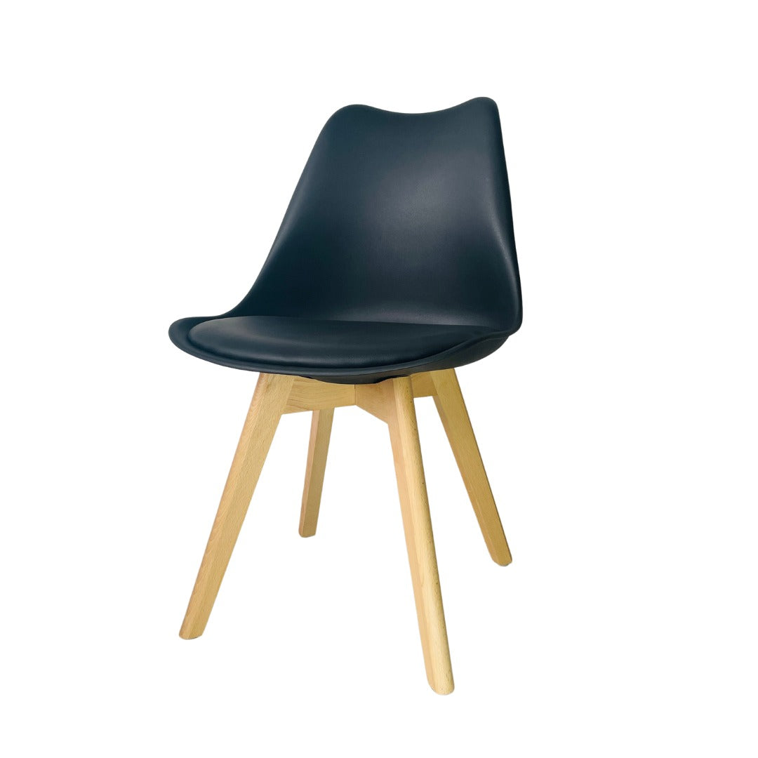 Silla EMA acolchada patas de madera x 2 unidades
