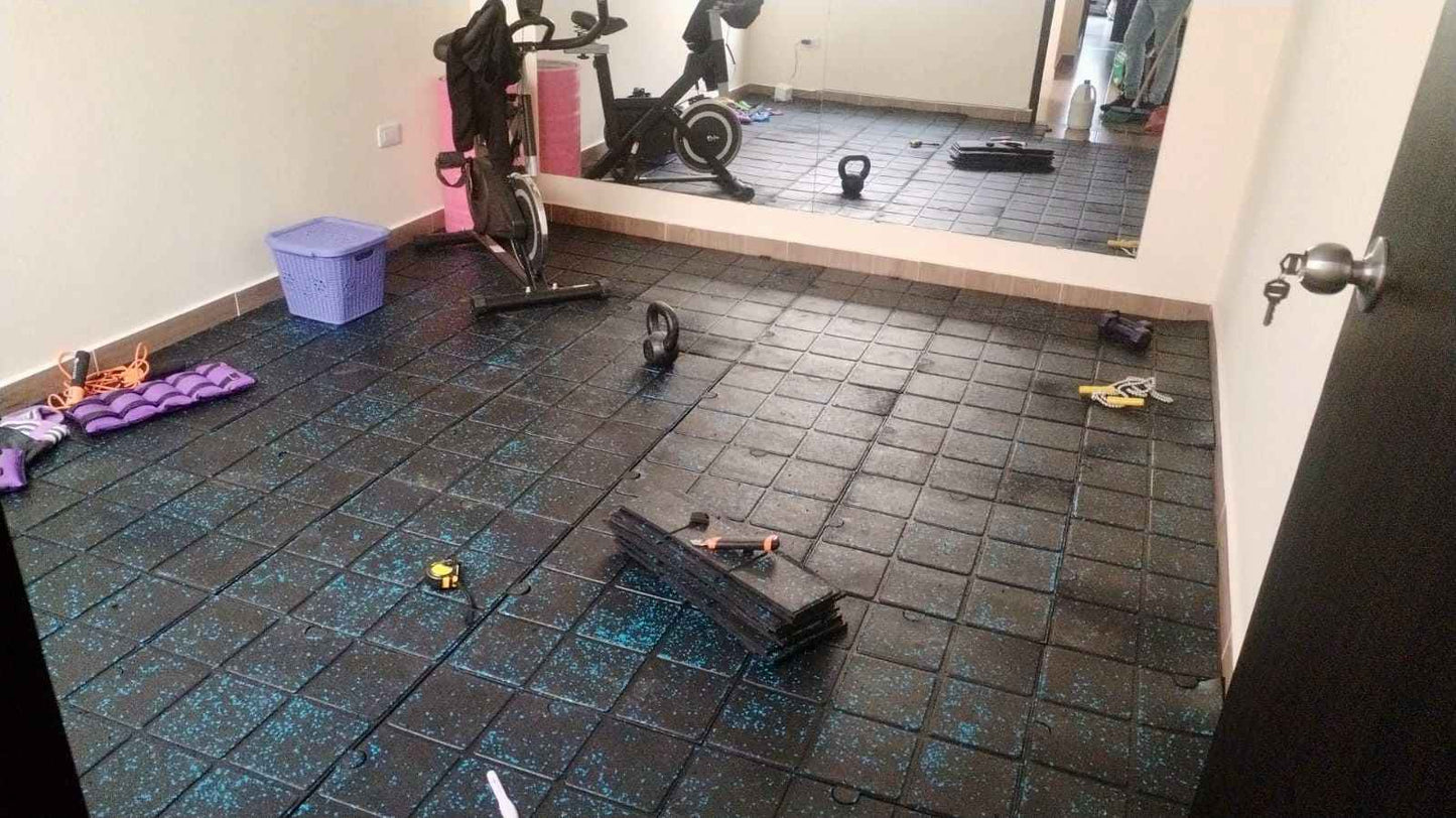 Piso antideslizante tipo caucho de 2 cm para gimnasio, hogar y entrenamiento