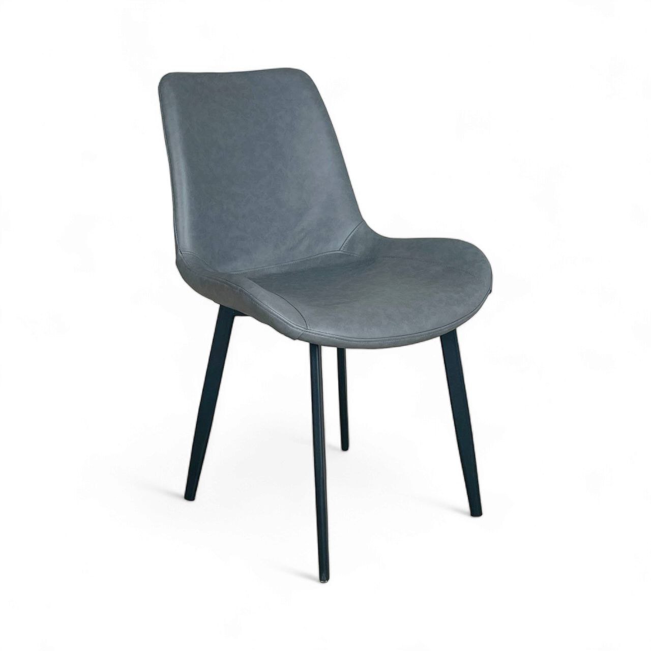 SILLA DE DISEÑO SPOON EN CUERO PATAS METALICAS