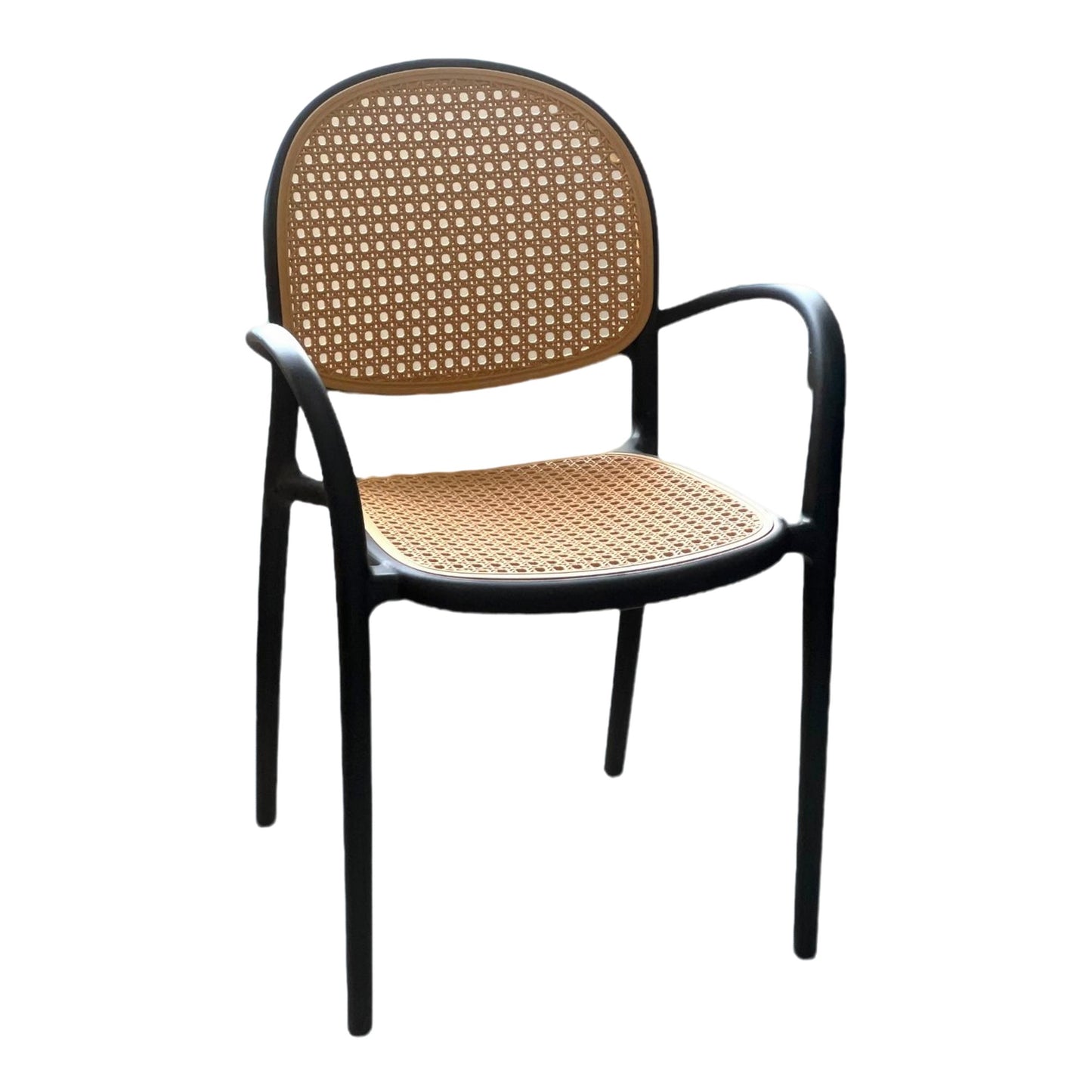 Silla Verano En Polipropileno Tipo Mimbre Con Brazos