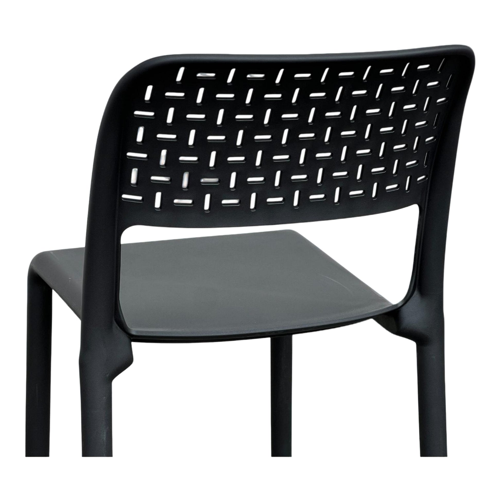 Silla negra vista lateral para cafetería, bar y restaurante